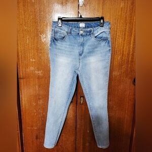 Time and Tru Light Blue Crop Jeans